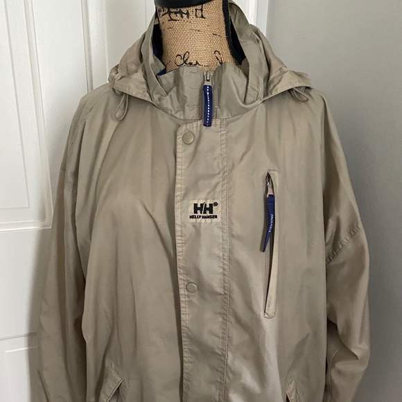 Men's Helly Hansen Jacket. Waterproof Windbreaker. Golf, Rain, Hiking, Sports. L - Picture 1 of 16